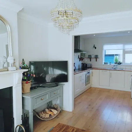 펜션 3 Bedroom House *