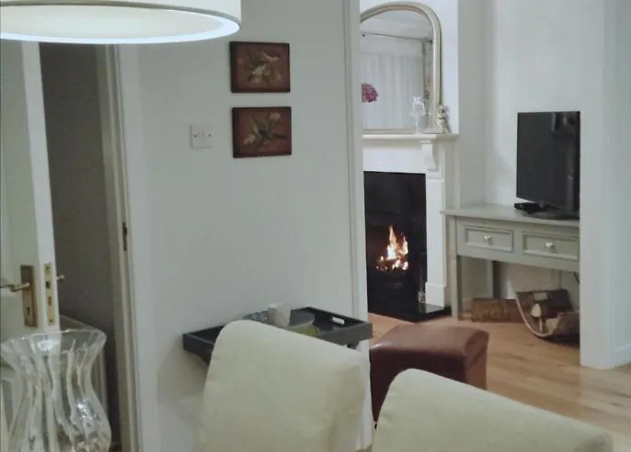 펜션 3 Bedroom House